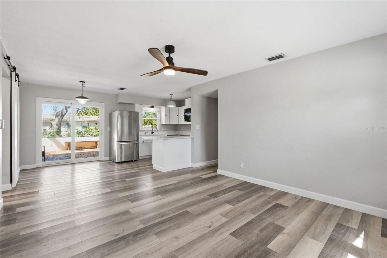 3951 Porpoise Drive Se, Saint Petersburg, FL 33705 Photo