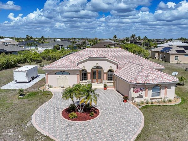 15319 ACORN CIRCLE, PORT CHARLOTTE, FL 33981