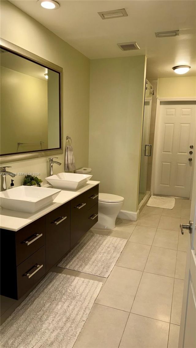 1040 Sandalwood Ln, Weston, FL 33326 Photo