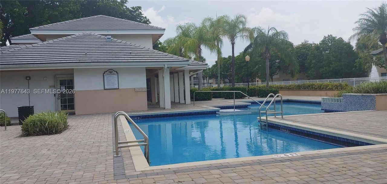 9777 Westview Dr , Unit 1120, Coral Springs, FL 33076 Photo