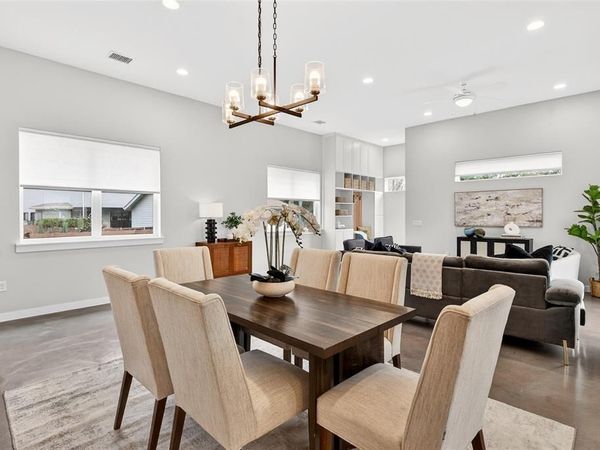 5368 Winton Street , Dallas, TX 75206