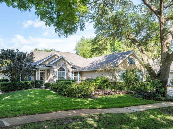 137 38th Court , Vero Beach, FL 32968