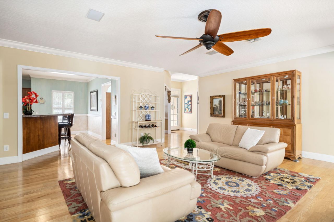 137 38th Court , Vero Beach, FL 32968 Photo