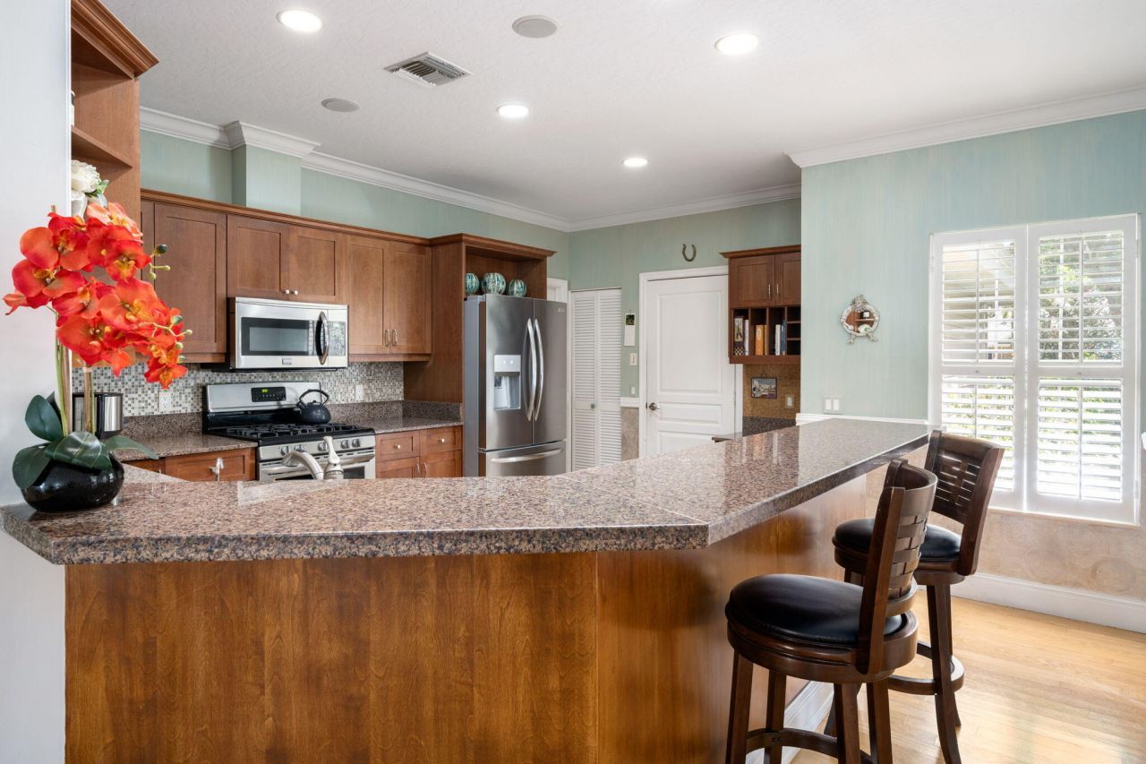 137 38th Court , Vero Beach, FL 32968 Photo