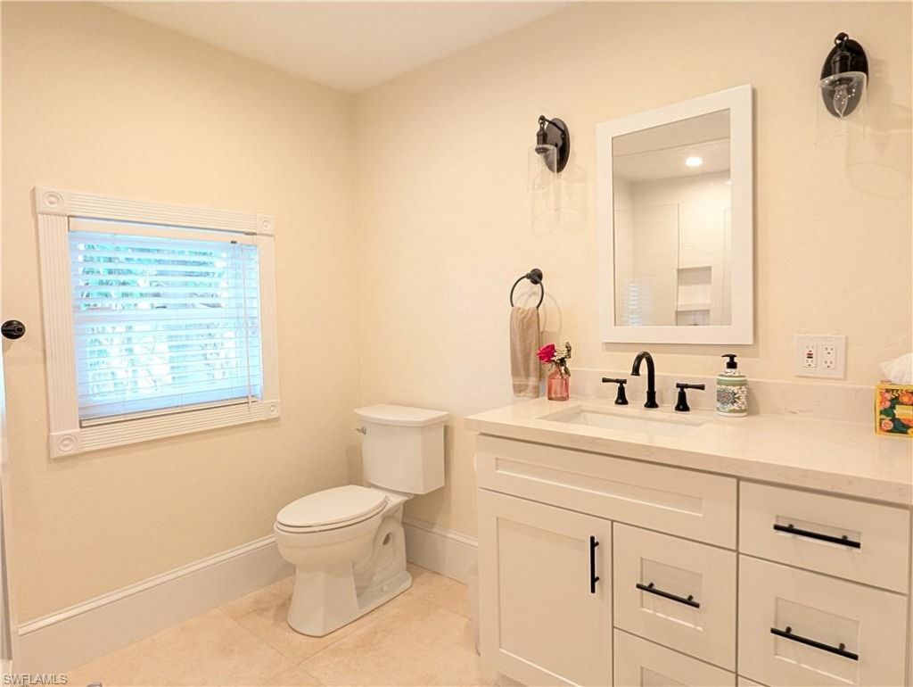 2878 Valencia Way , Fort Myers, FL 33901 Photo