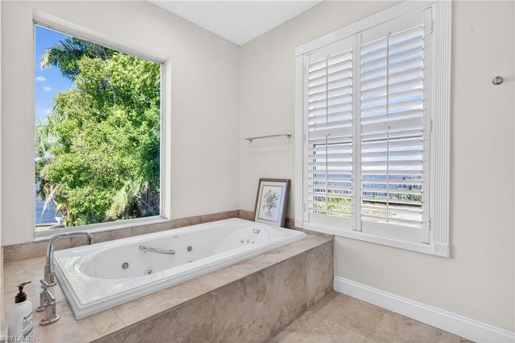 2878 Valencia Way, Fort Myers, FL 33901 Photo