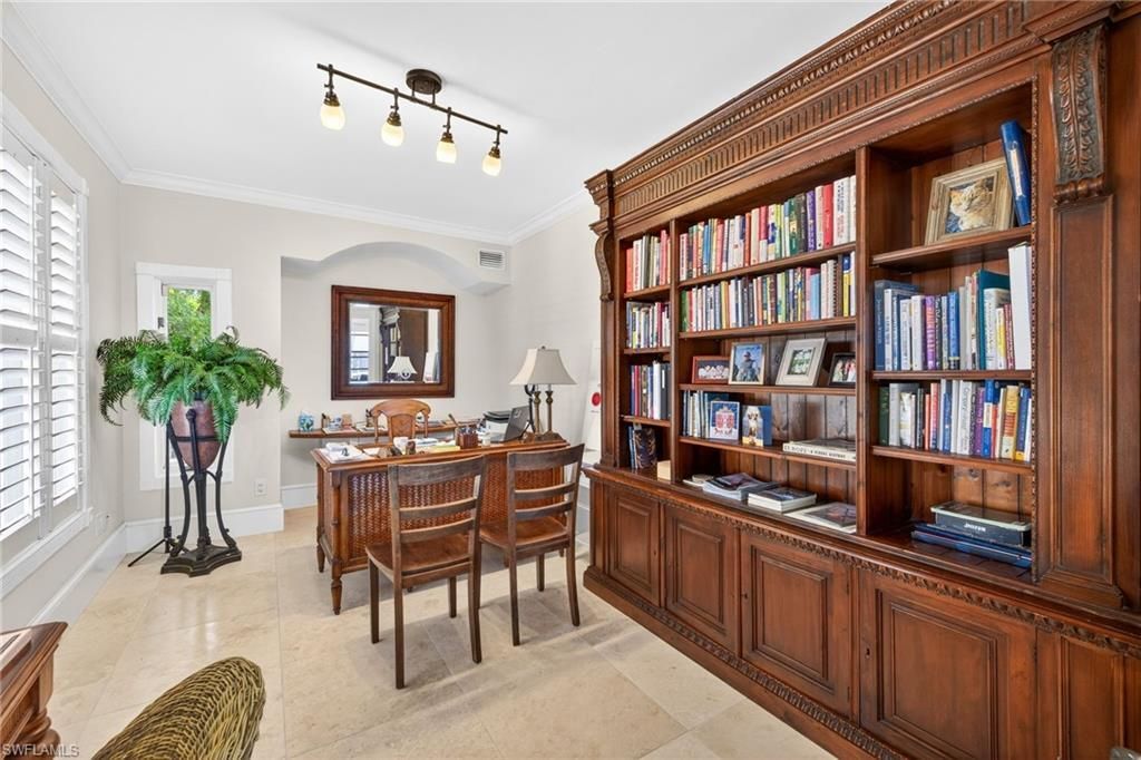 2878 Valencia Way, Fort Myers, FL 33901 Photo