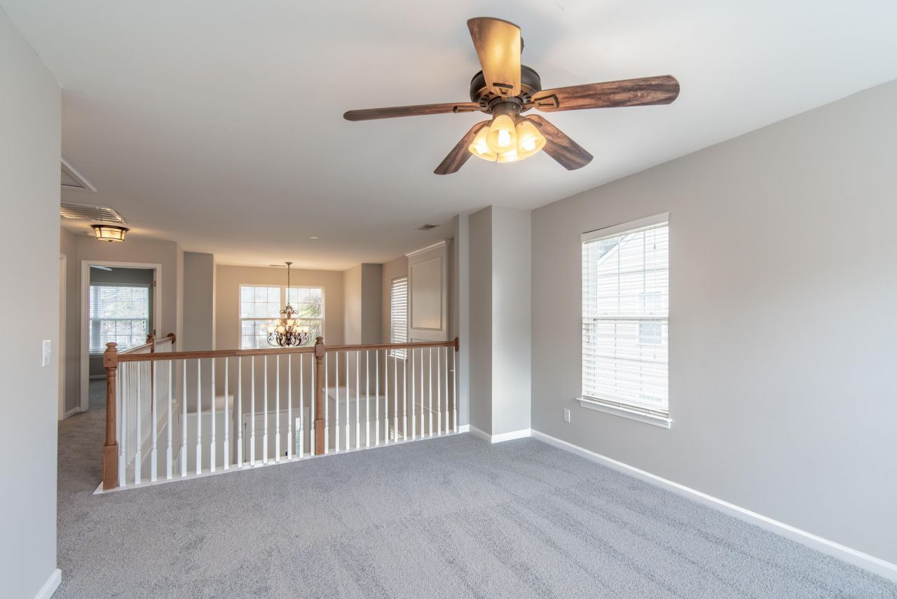 4833 Shady Tree Lane Photo 24