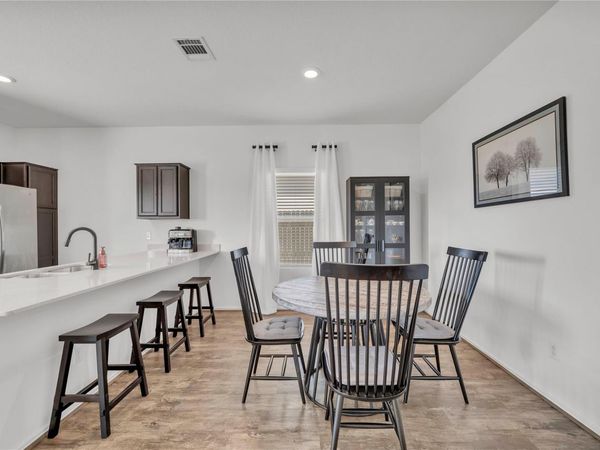 752 Circle WAY, Unit 35H, Jarrell, TX 76537