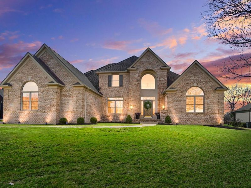 8591 Springflower Drive, Pickerington, OH 43147 Photo 1