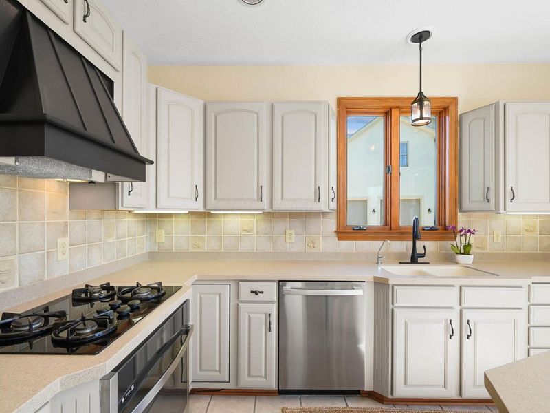 8591 Springflower Drive, Pickerington, OH 43147 Photo 29