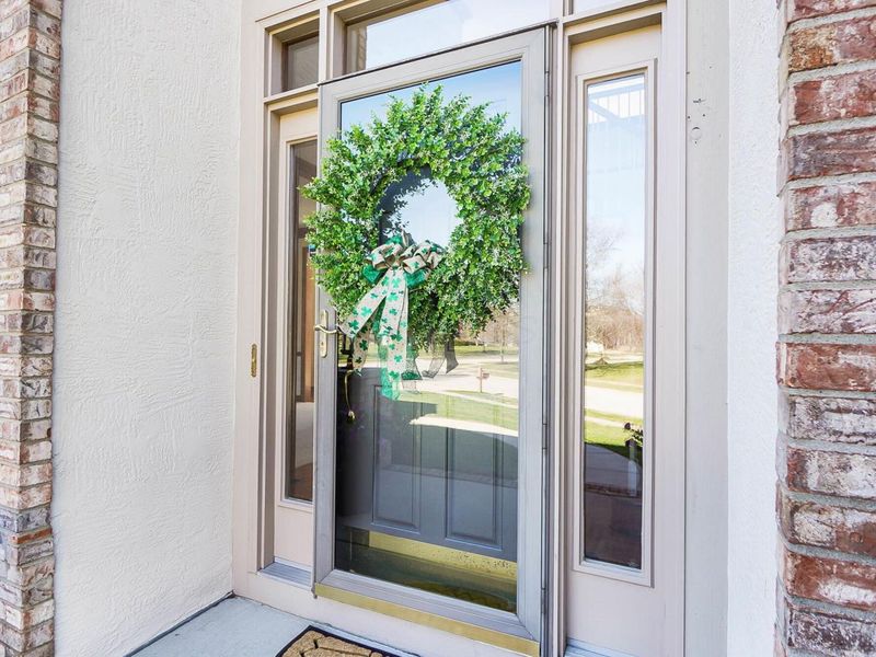 8591 Springflower Drive, Pickerington, OH 43147 Photo 7