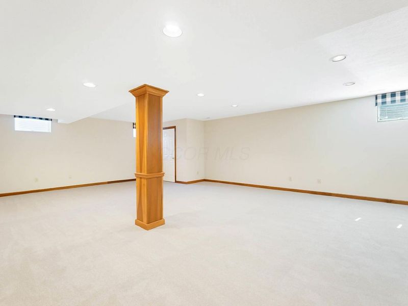 8591 Springflower Drive, Pickerington, OH 43147 Photo 71