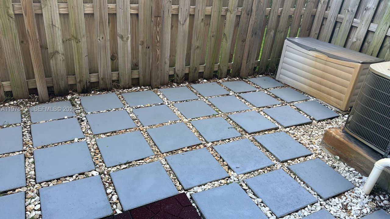10431 NW 82nd St, Unit 5, Doral, FL 33178 Photo