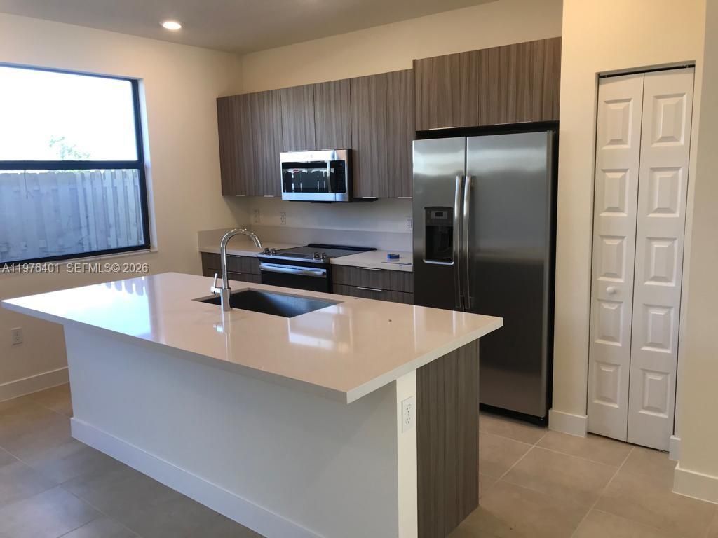 10431 NW 82nd St, Unit 5, Doral, FL 33178 Photo