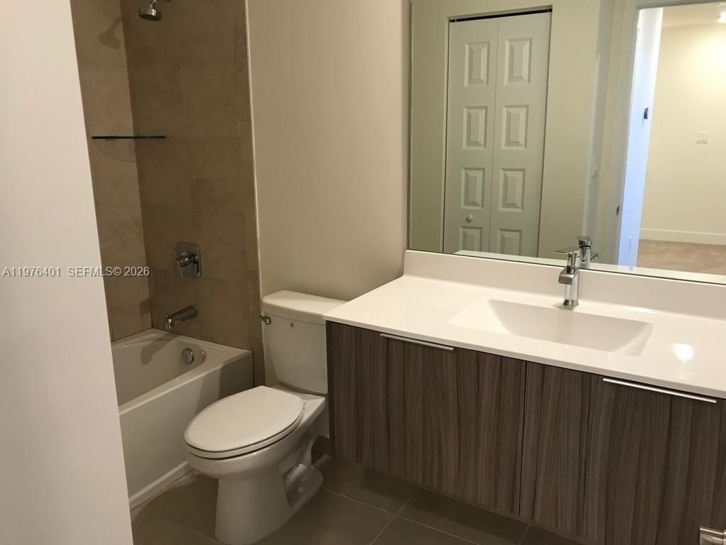 10431 NW 82nd St, Unit 5, Doral, FL 33178 Photo