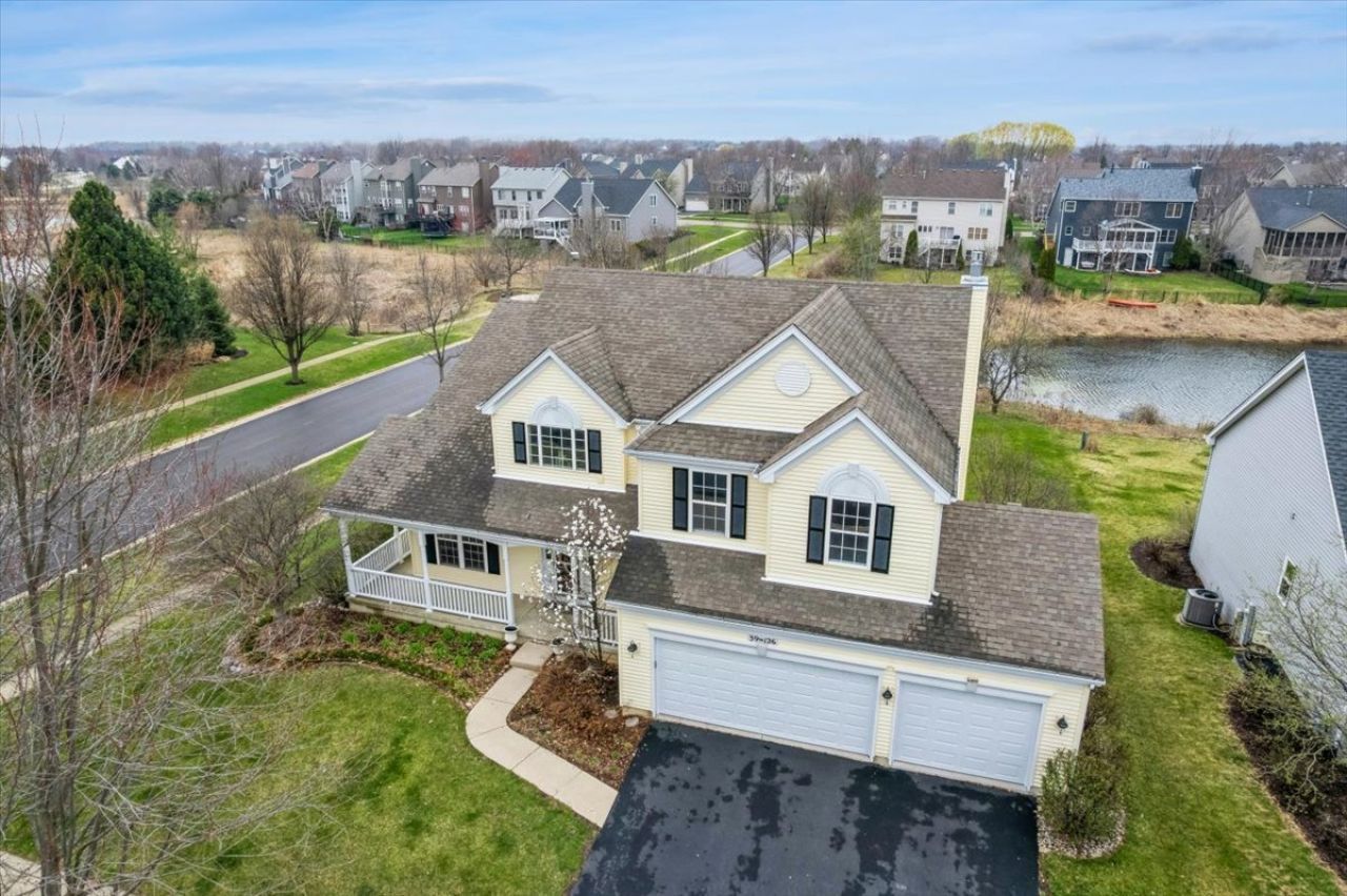 39w126 Revere House Lane, Geneva, IL 60134 Main Photo