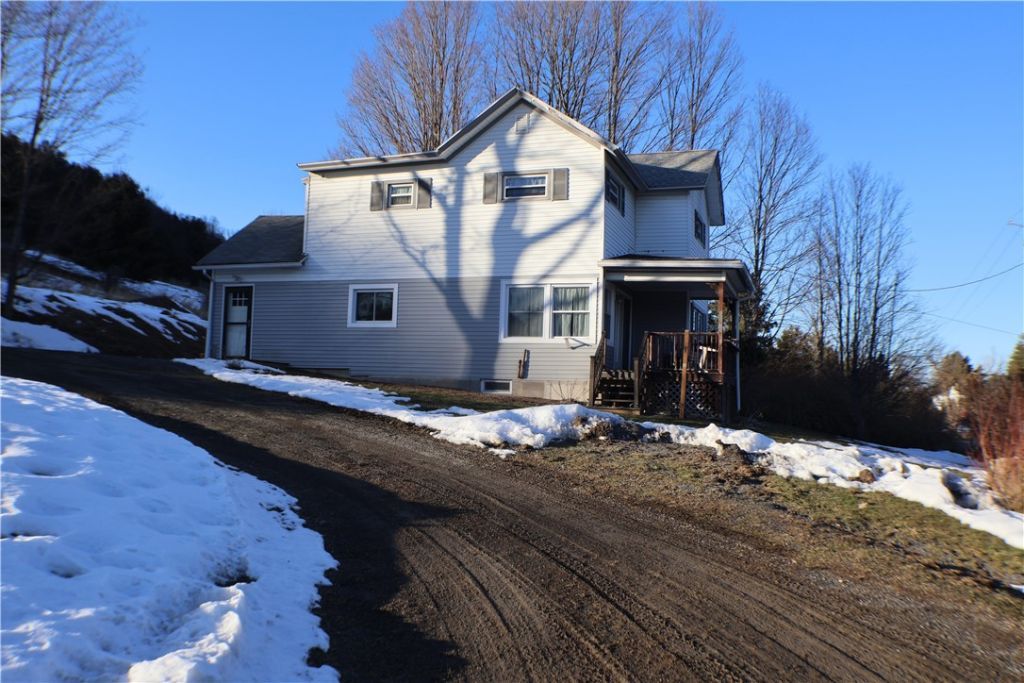 275 County Highway 11, Oneonta, NY 13820 Main Photo