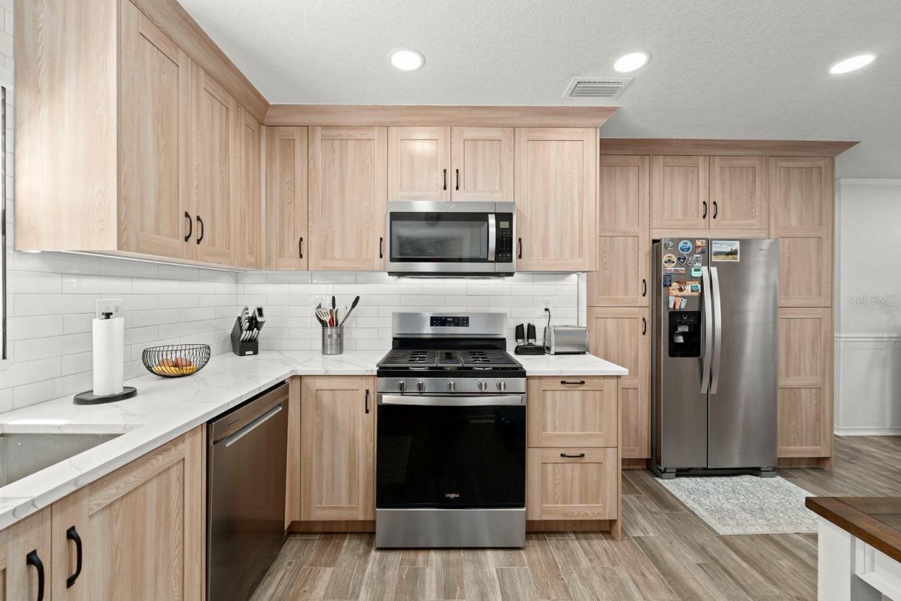 842 90th Avenue N, Saint Petersburg, FL 33702 Photo