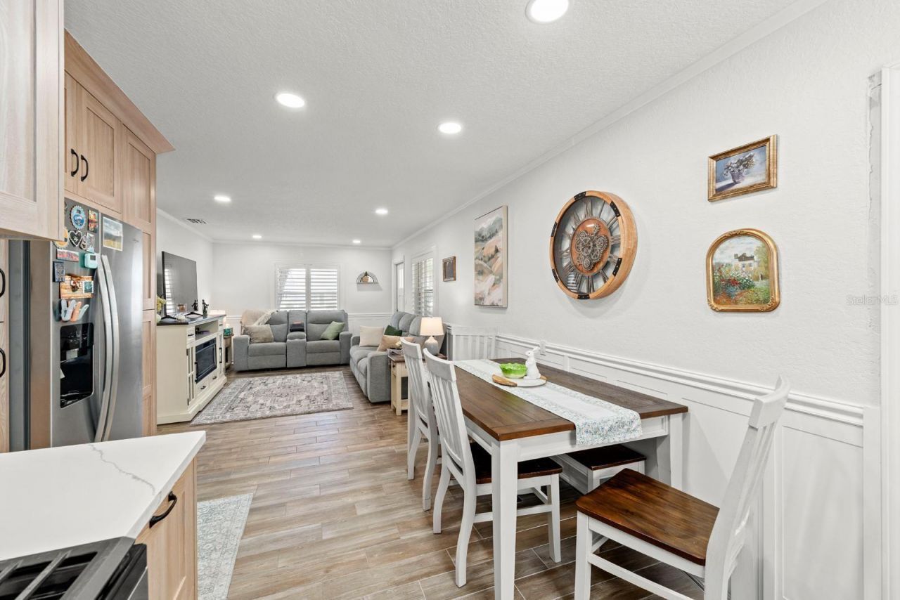 842 90th Avenue N, Saint Petersburg, FL 33702 Photo