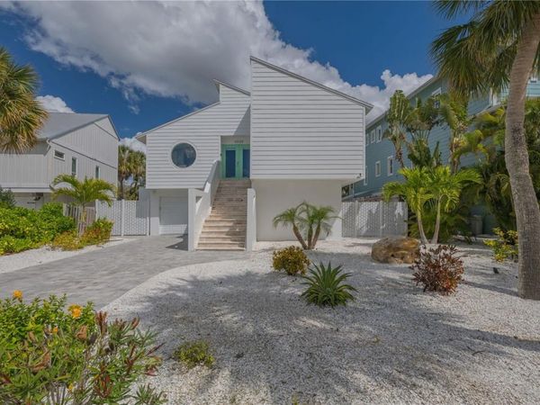 4939 COMMONWEALTH DRIVE, SARASOTA, FL 34242