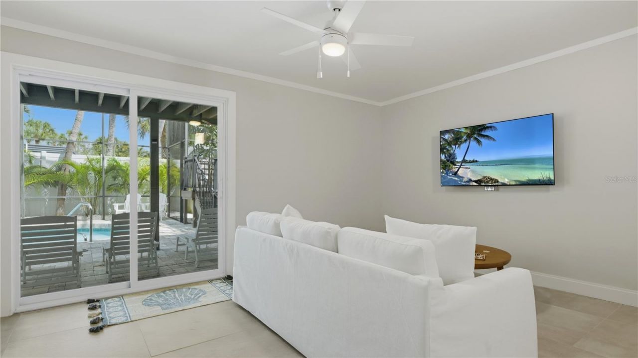 4939 Commonwealth Drive, Sarasota, FL 34242 Photo