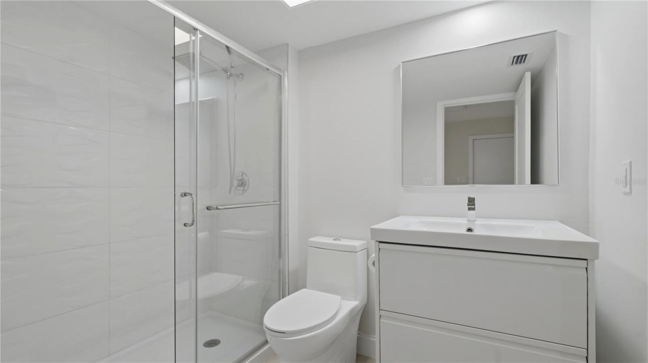 4939 Commonwealth Drive, Sarasota, FL 34242 Photo