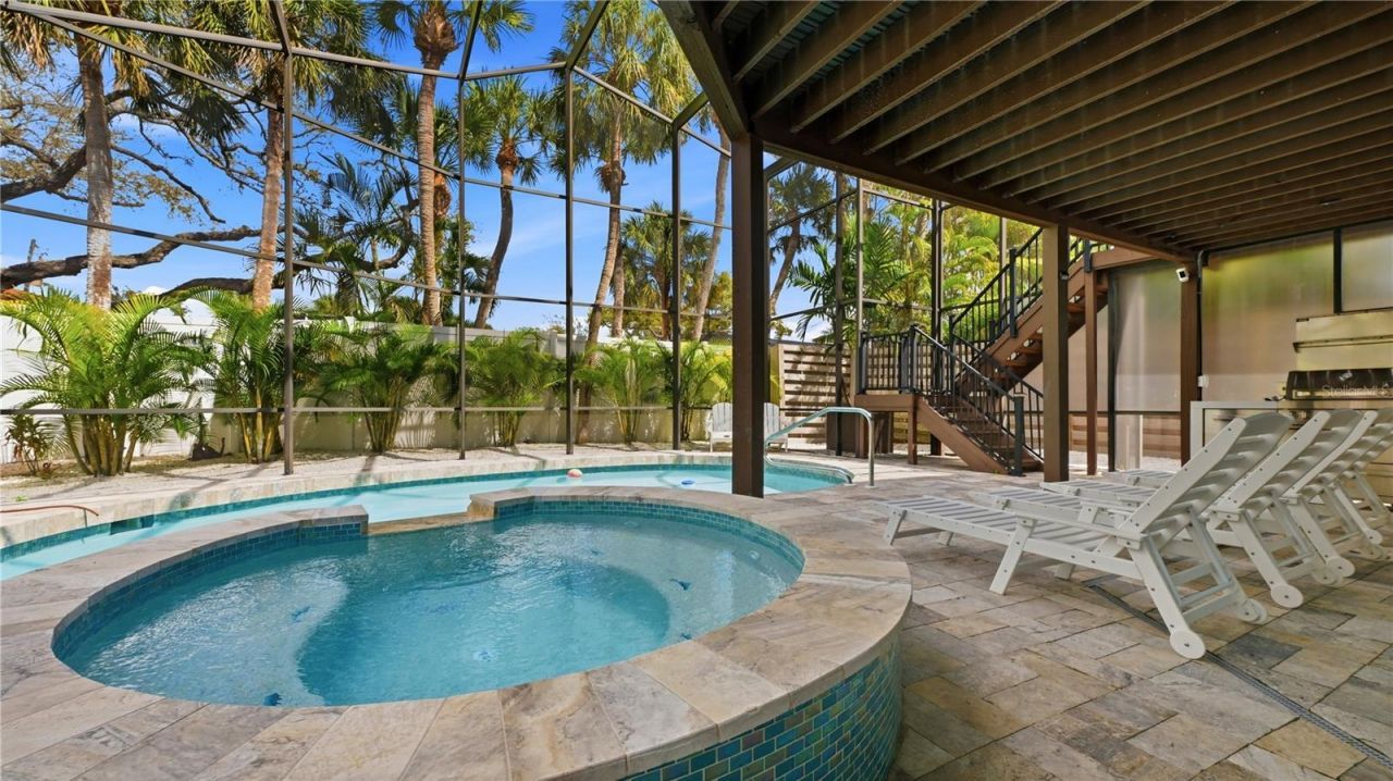 4939 Commonwealth Drive, Sarasota, FL 34242 Photo