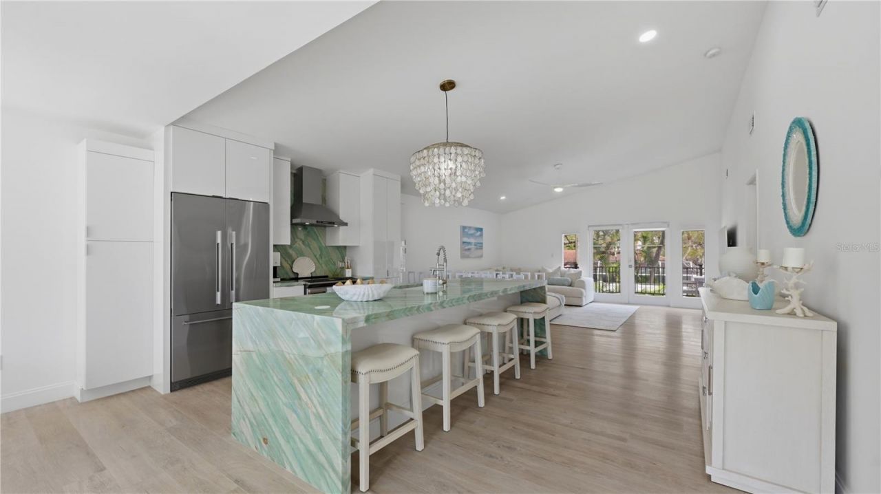 4939 Commonwealth Drive, Sarasota, FL 34242 Photo