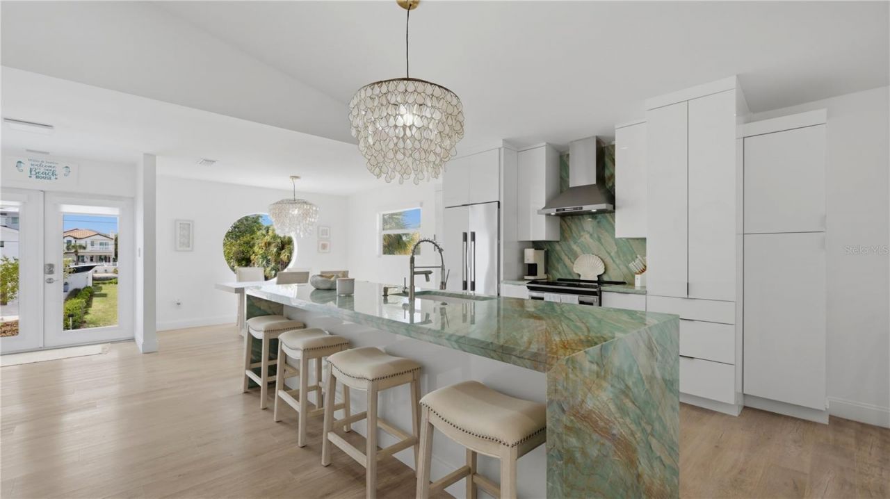 4939 Commonwealth Drive, Sarasota, FL 34242 Photo