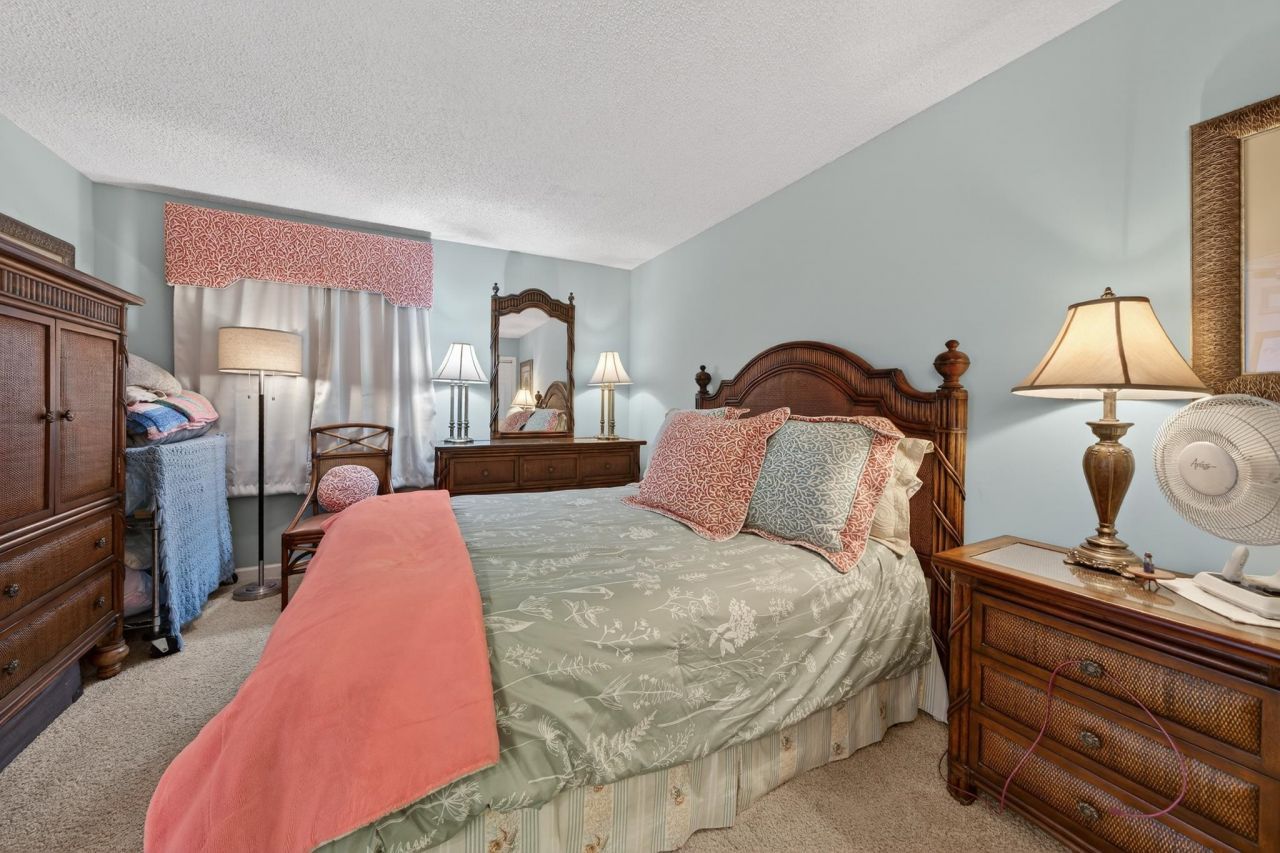 5523 North Ocean Blvd.  Photo 13