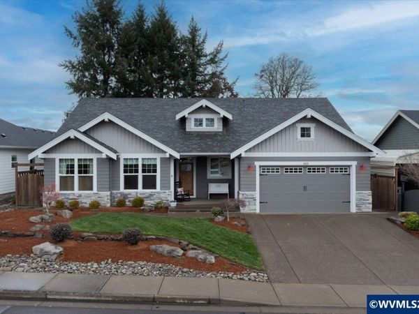 448 NW Reed Ln Ln, Dallas, OR 97338