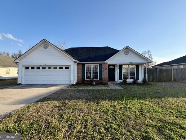 212 Wynfield Lane, Bonaire, GA 31005