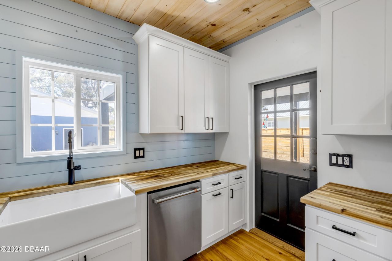 532 Faulkner Street, New Smyrna Beach, FL 32168 Photo