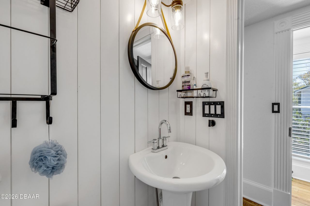 532 Faulkner Street, New Smyrna Beach, FL 32168 Photo