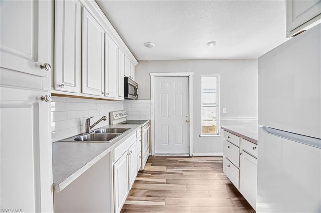 42 Temple Ct , Lehigh Acres, FL 33936 Photo