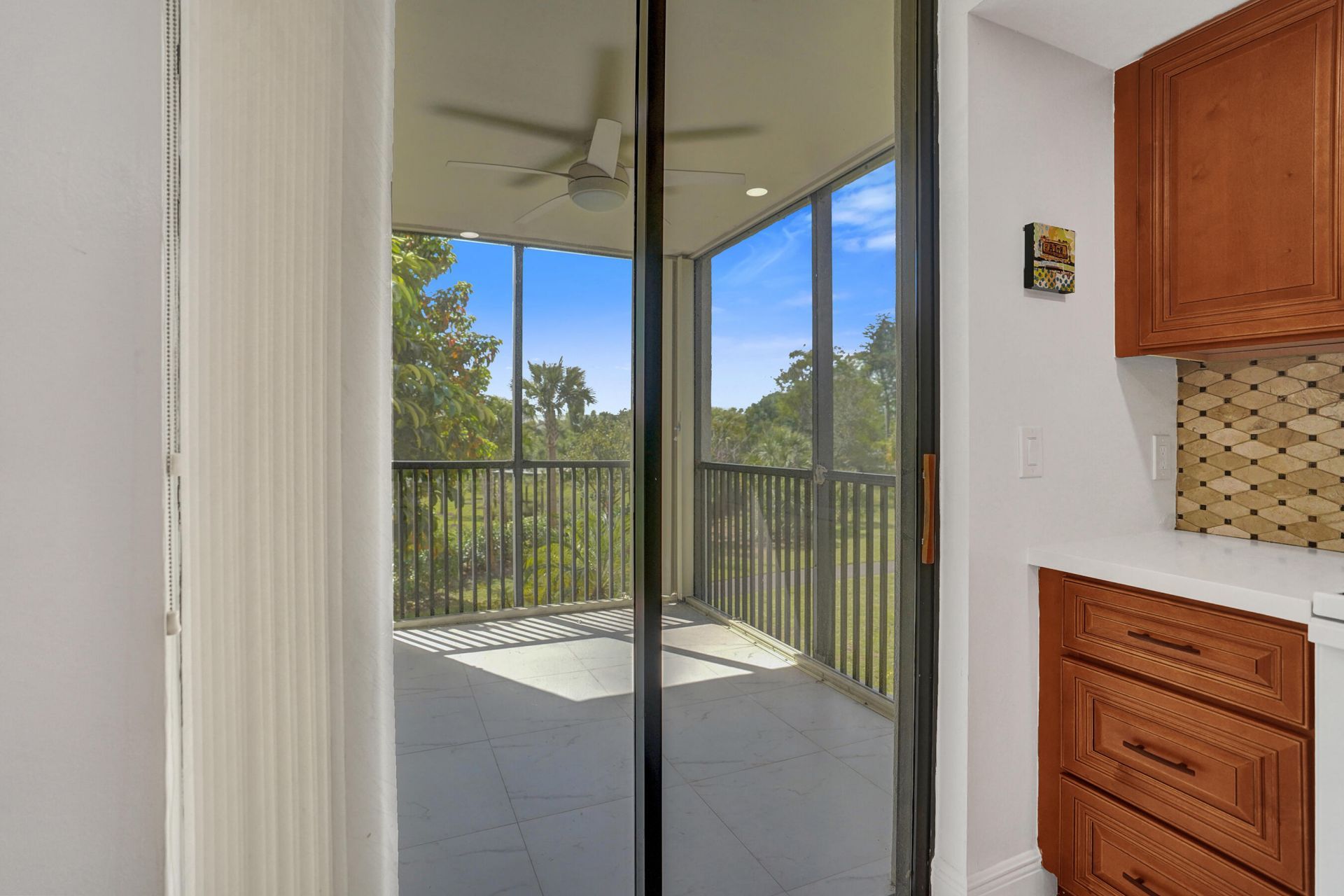 5951 Wellesley Park Drive, Unit 206, Boca Raton, FL 33433 Photo