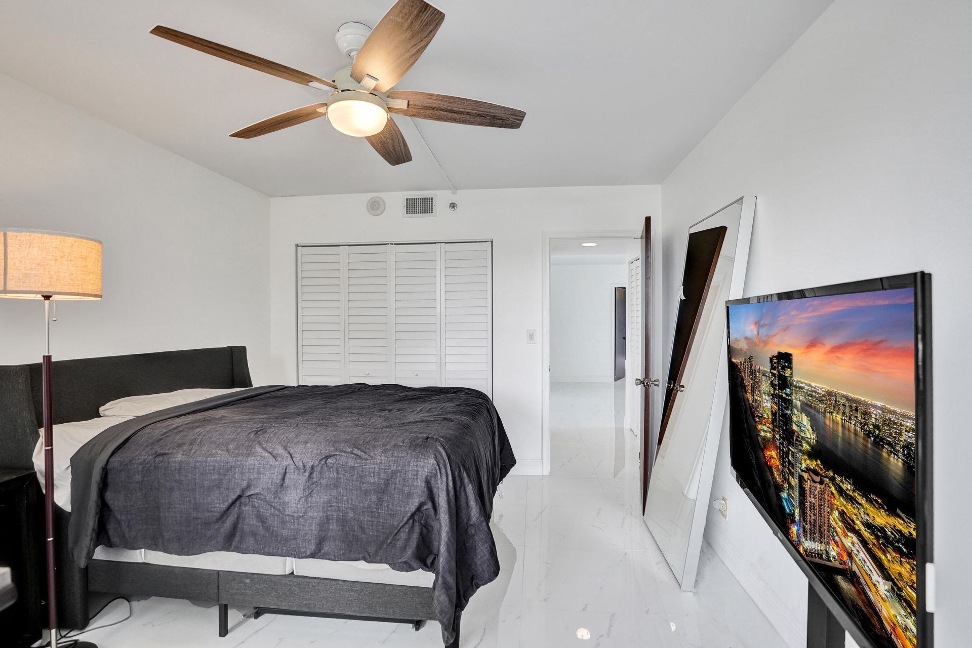 5951 Wellesley Park Drive, Unit 206, Boca Raton, FL 33433 Photo