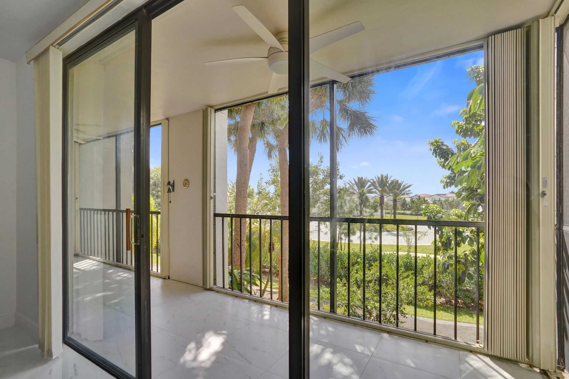 5951 Wellesley Park Drive, Unit 206, Boca Raton, FL 33433 Photo