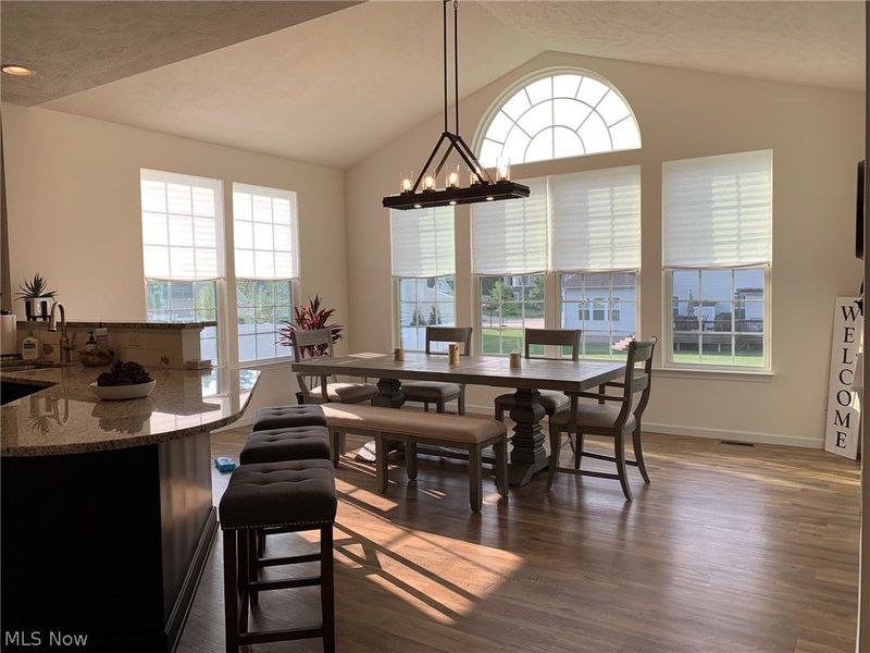 3125 PORTSMOUTH Drive, Brunswick, OH 44212 Photo 9