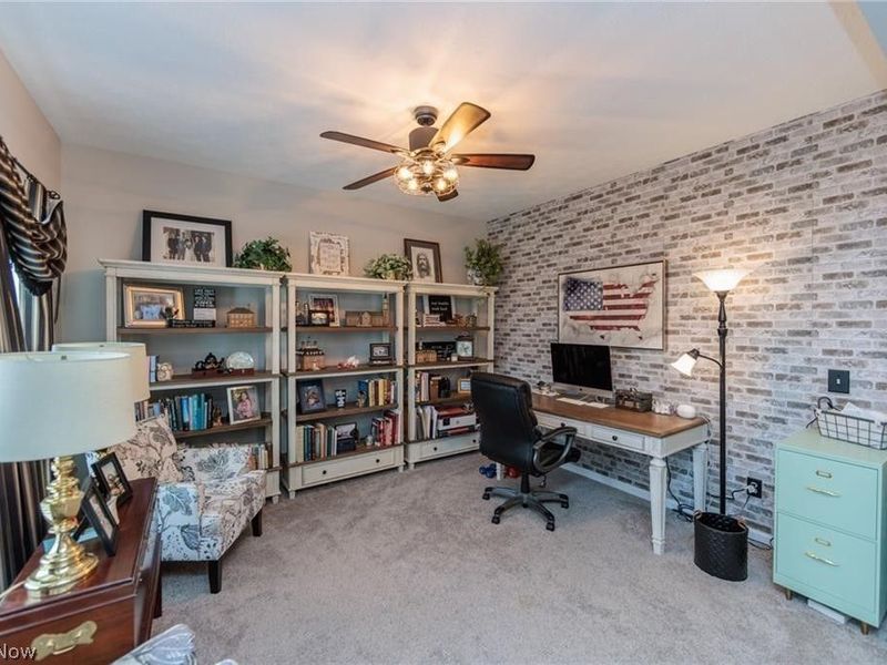 2488 Carlene Avenue SW, Massillon, OH 44647 Photo 2