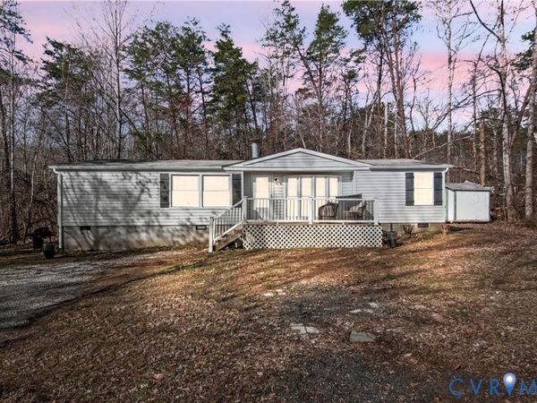 197 Holly Grove Court , Bumpass, VA 23024