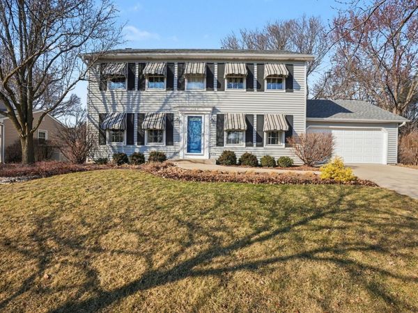 1007 River Oak Drive , Naperville, IL 60565