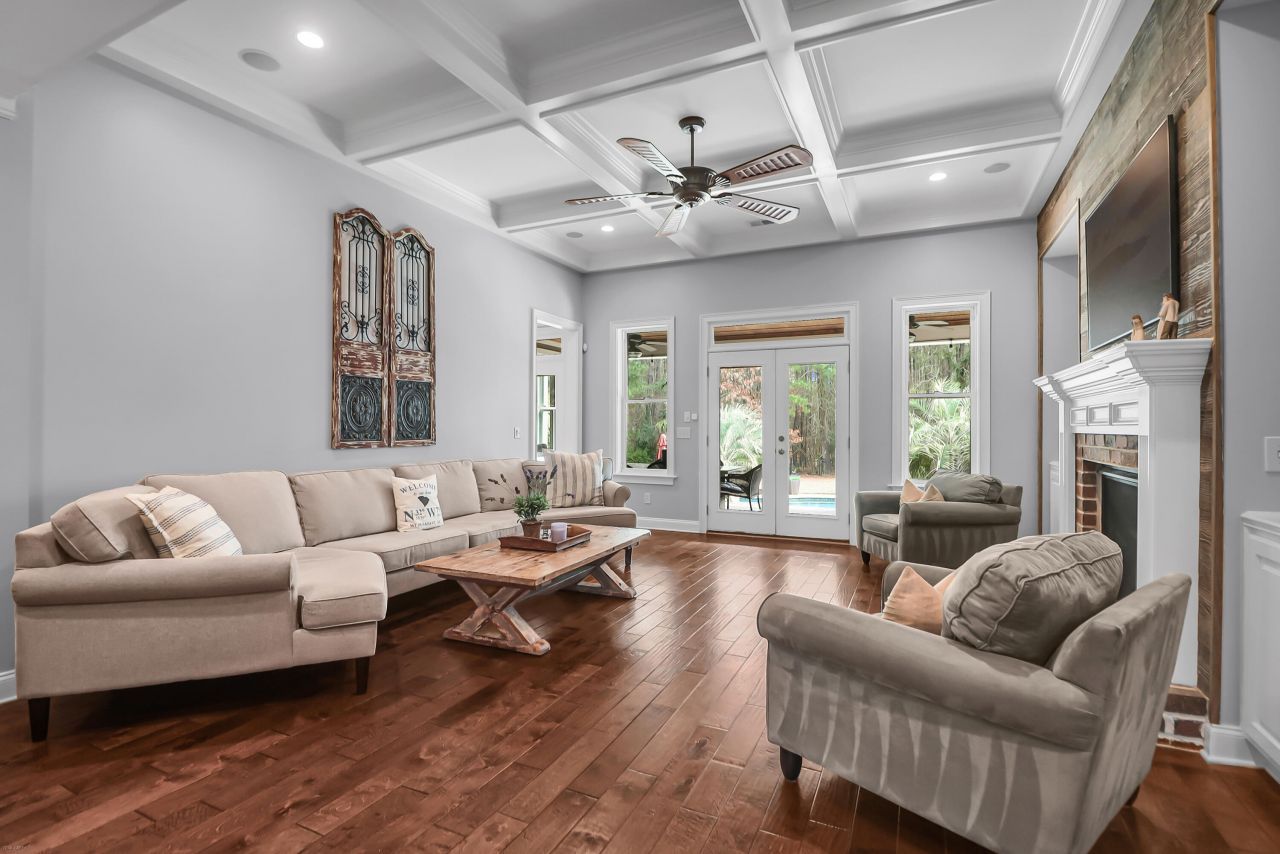 2065 Willbrook Lane Photo 16