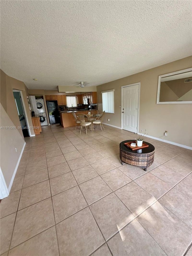 150 SE Village Dr, Unit 150, Port Saint Lucie, FL 34952 Photo
