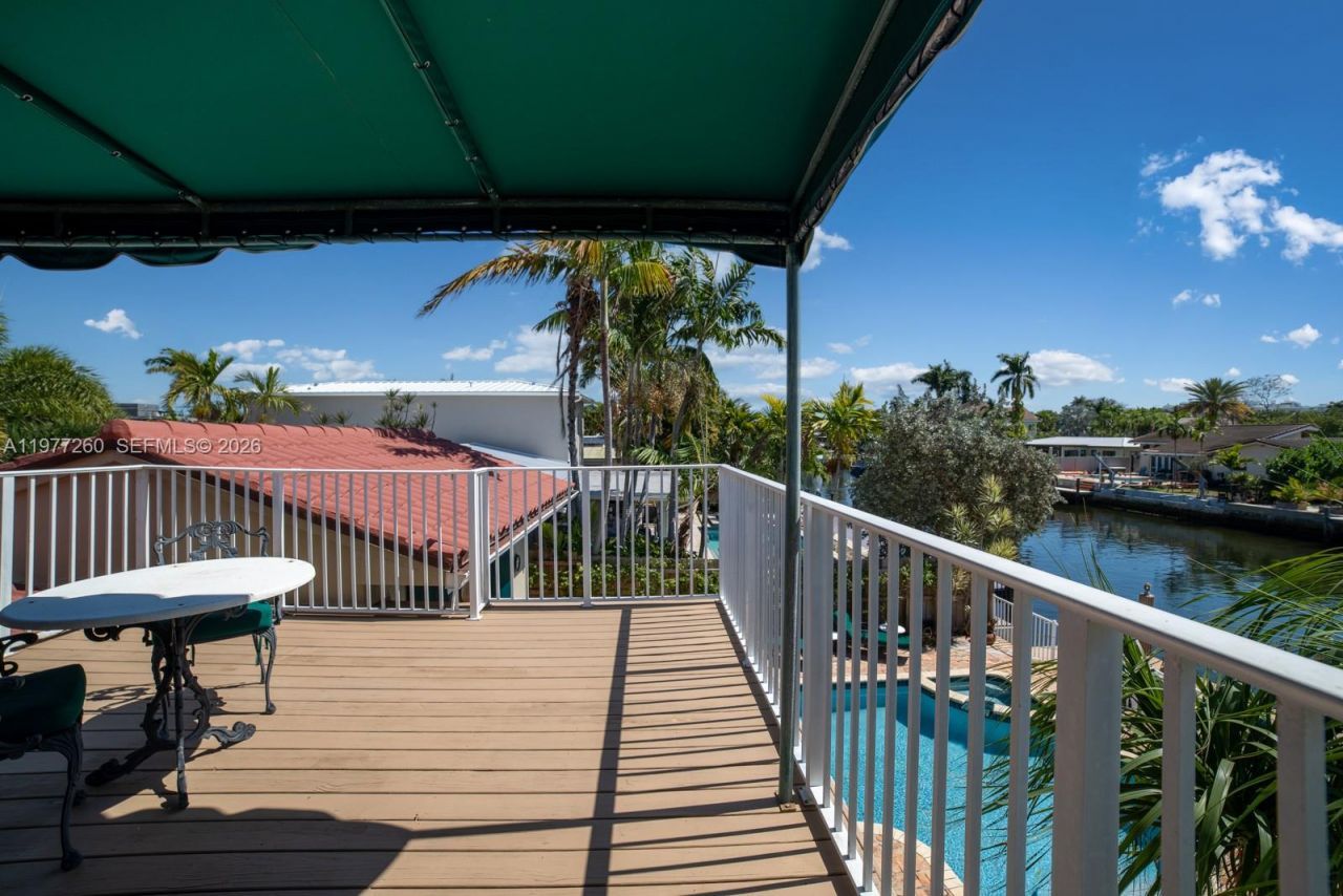 2046 NE 15th St, Fort Lauderdale, FL 33304 Photo