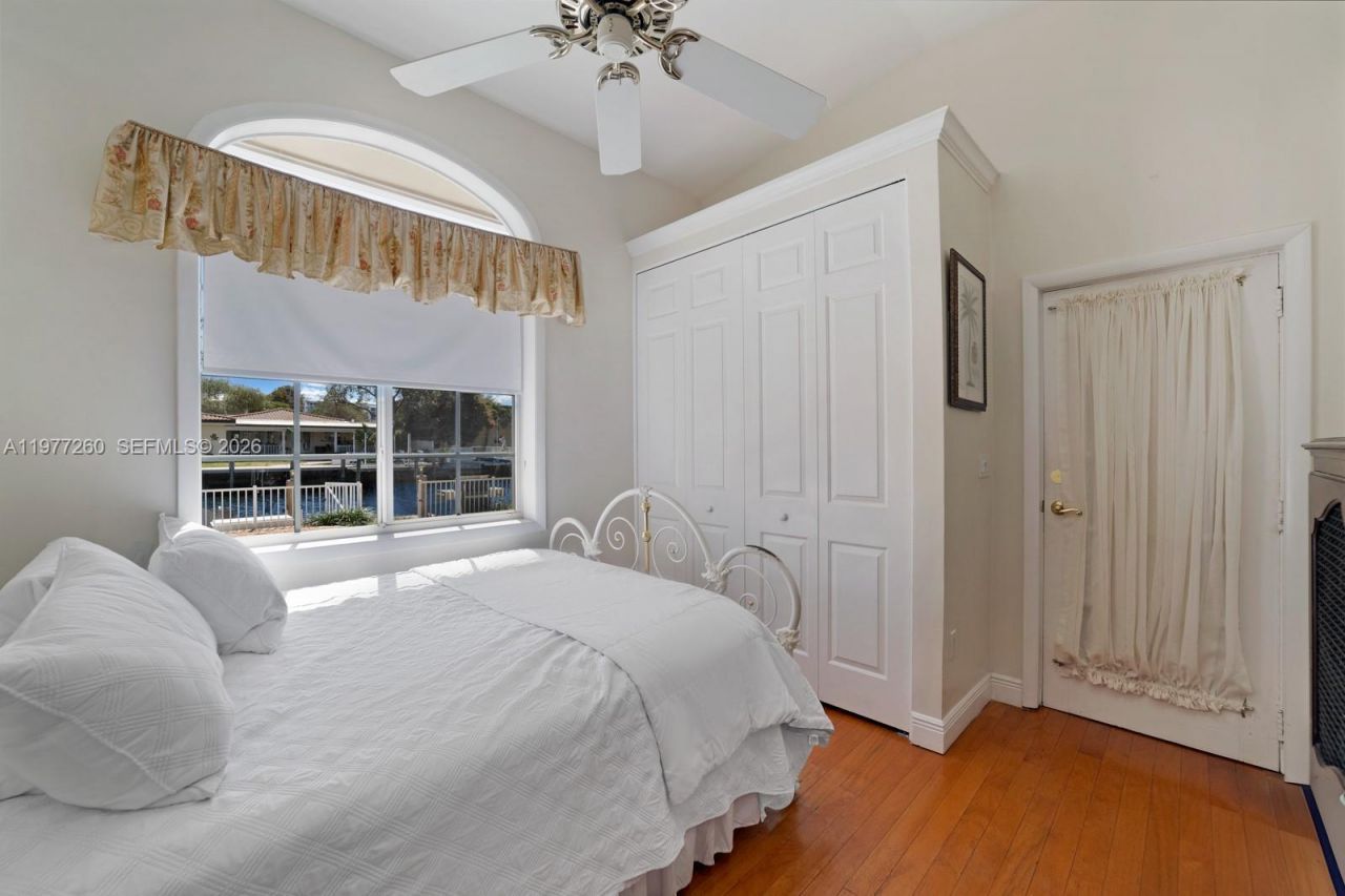 2046 NE 15th St, Fort Lauderdale, FL 33304 Photo