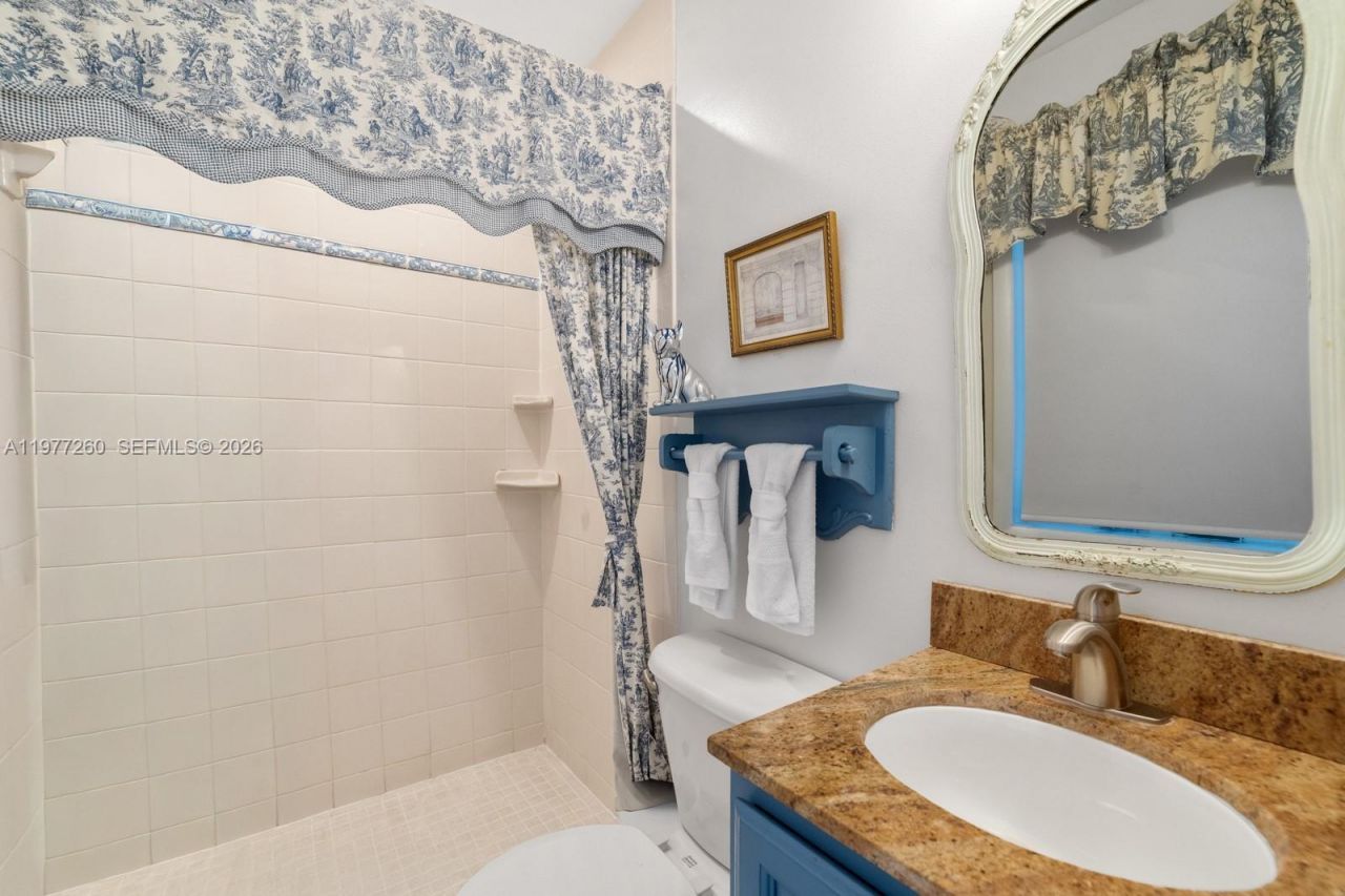 2046 NE 15th St, Fort Lauderdale, FL 33304 Photo