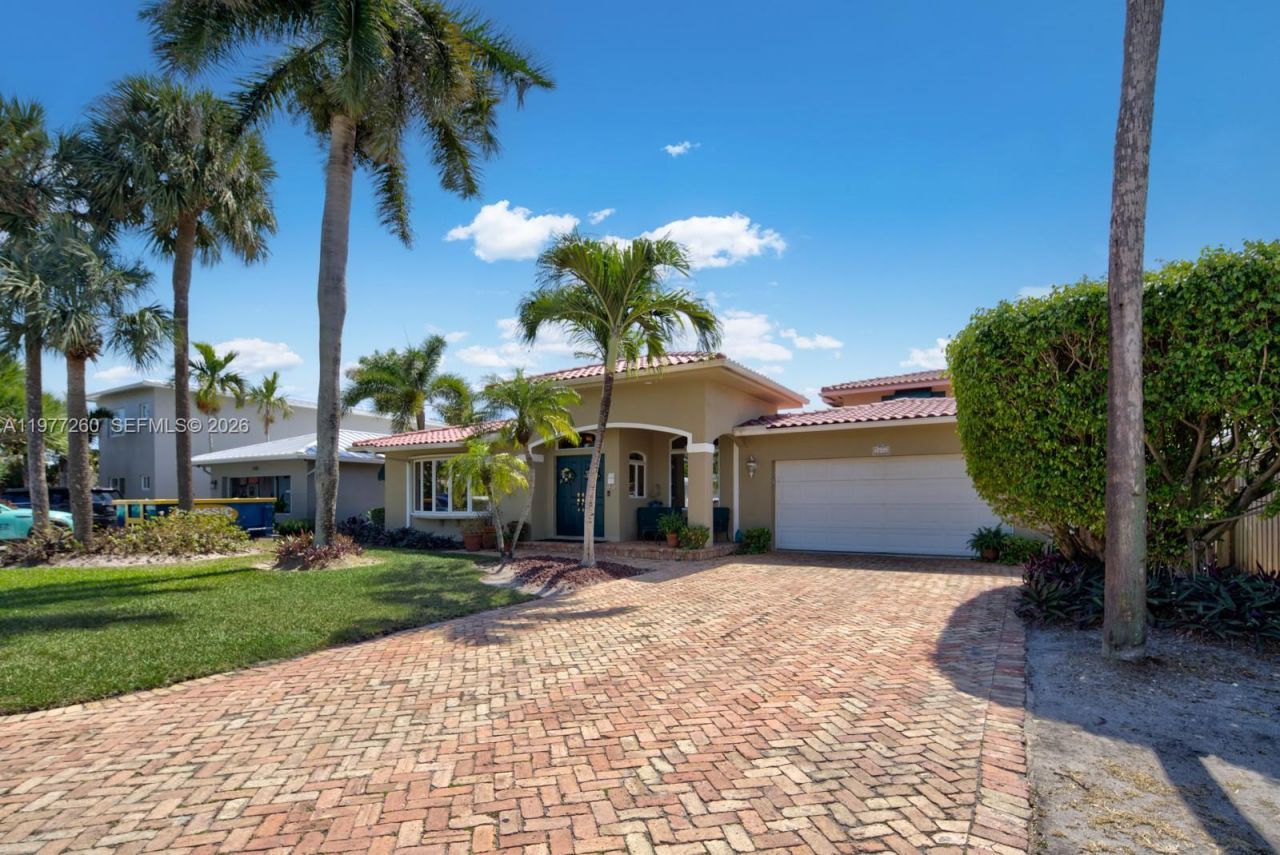 2046 NE 15th St, Fort Lauderdale, FL 33304 Photo