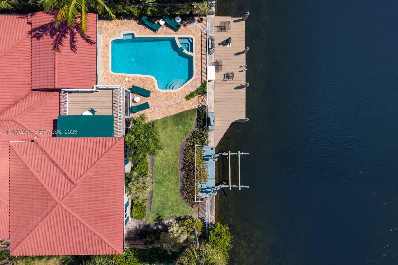 2046 NE 15th St, Fort Lauderdale, FL 33304 Photo